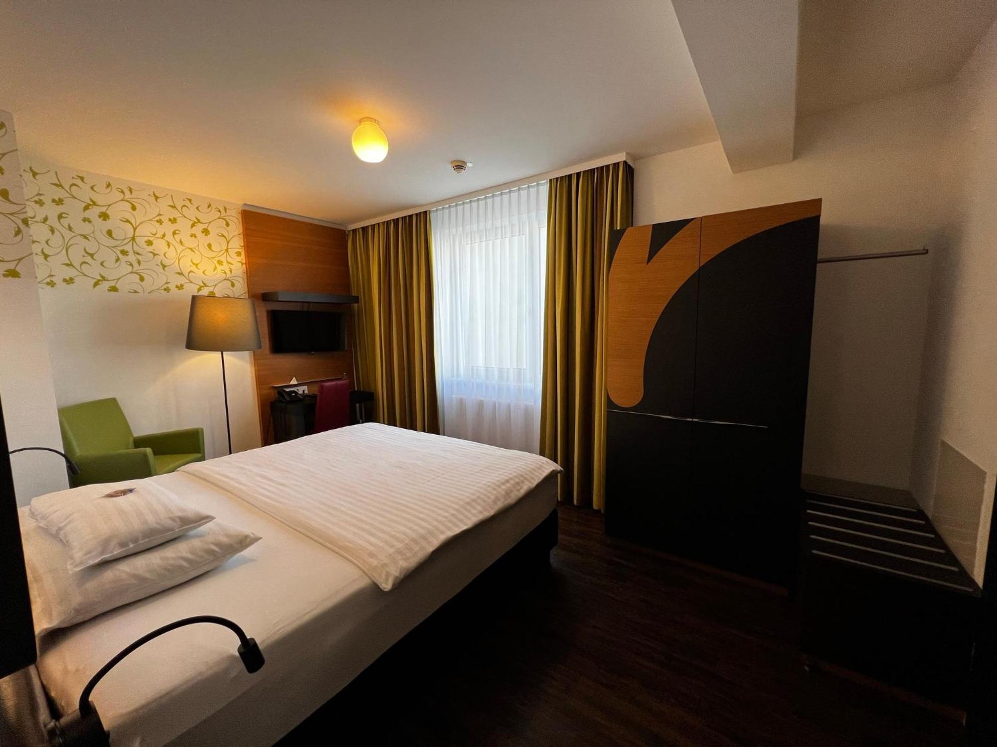 H+ Hotel Ried 리트임인크라이스 외부 사진